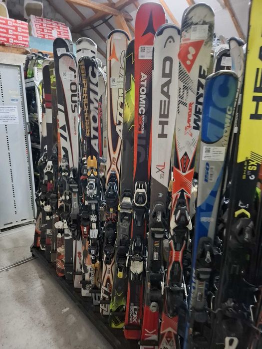 Vand lot schiuri second hand en-gros, stare buna, toate marimile