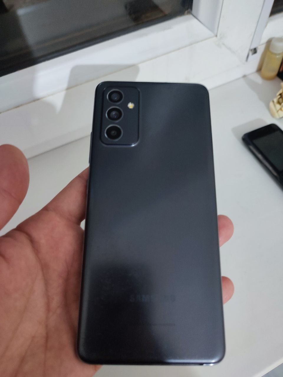 Galaxy a 82 5G sotiladi