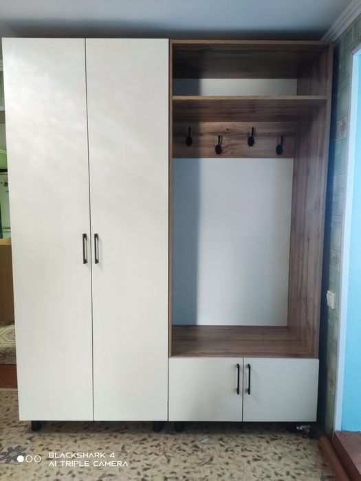 Шкаф на балкон, прихожая , спальная