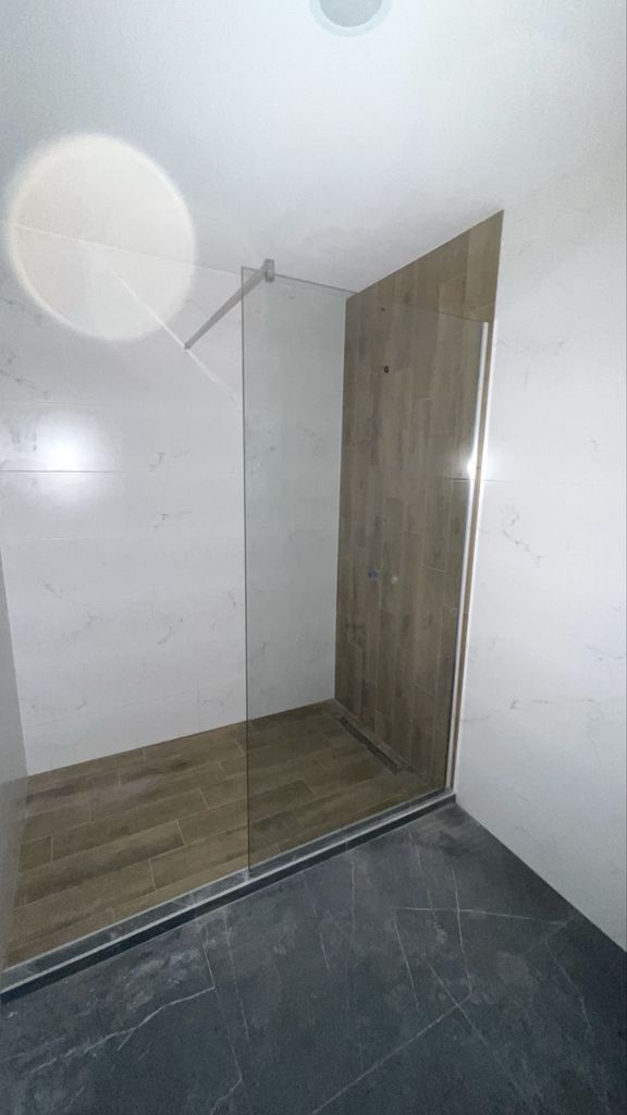 Продава се Тристаен апартамент в Пазарджик, Идеален център - 104 кв.м за 1174 €/кв.м - Снимка #9
