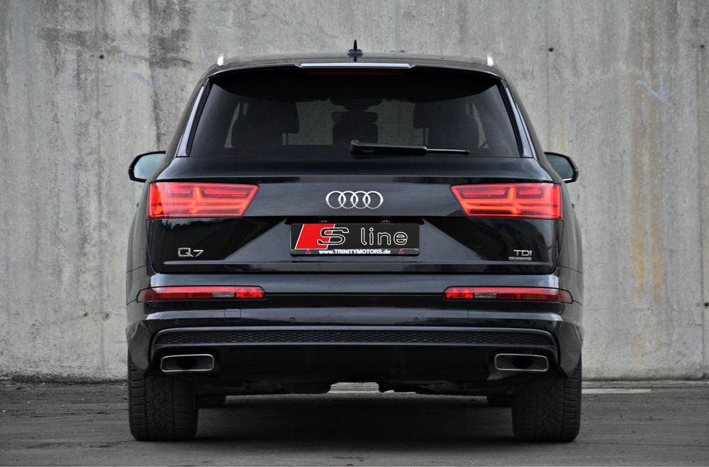 Audi Q7 s line  2016