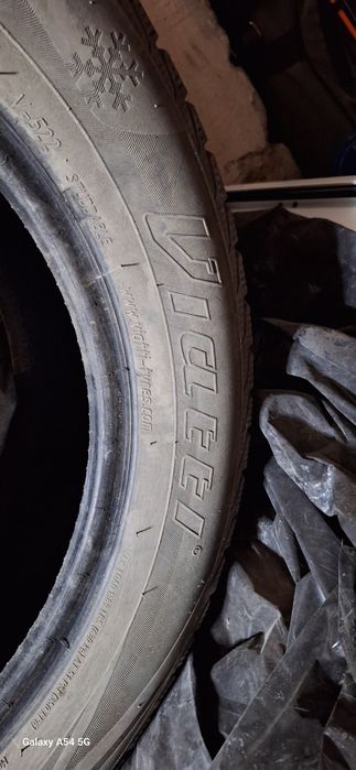 Продам зимние шины 16 размера