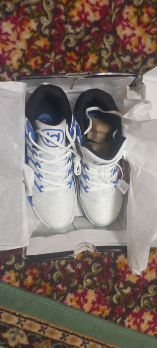 Продам Nike KD 17