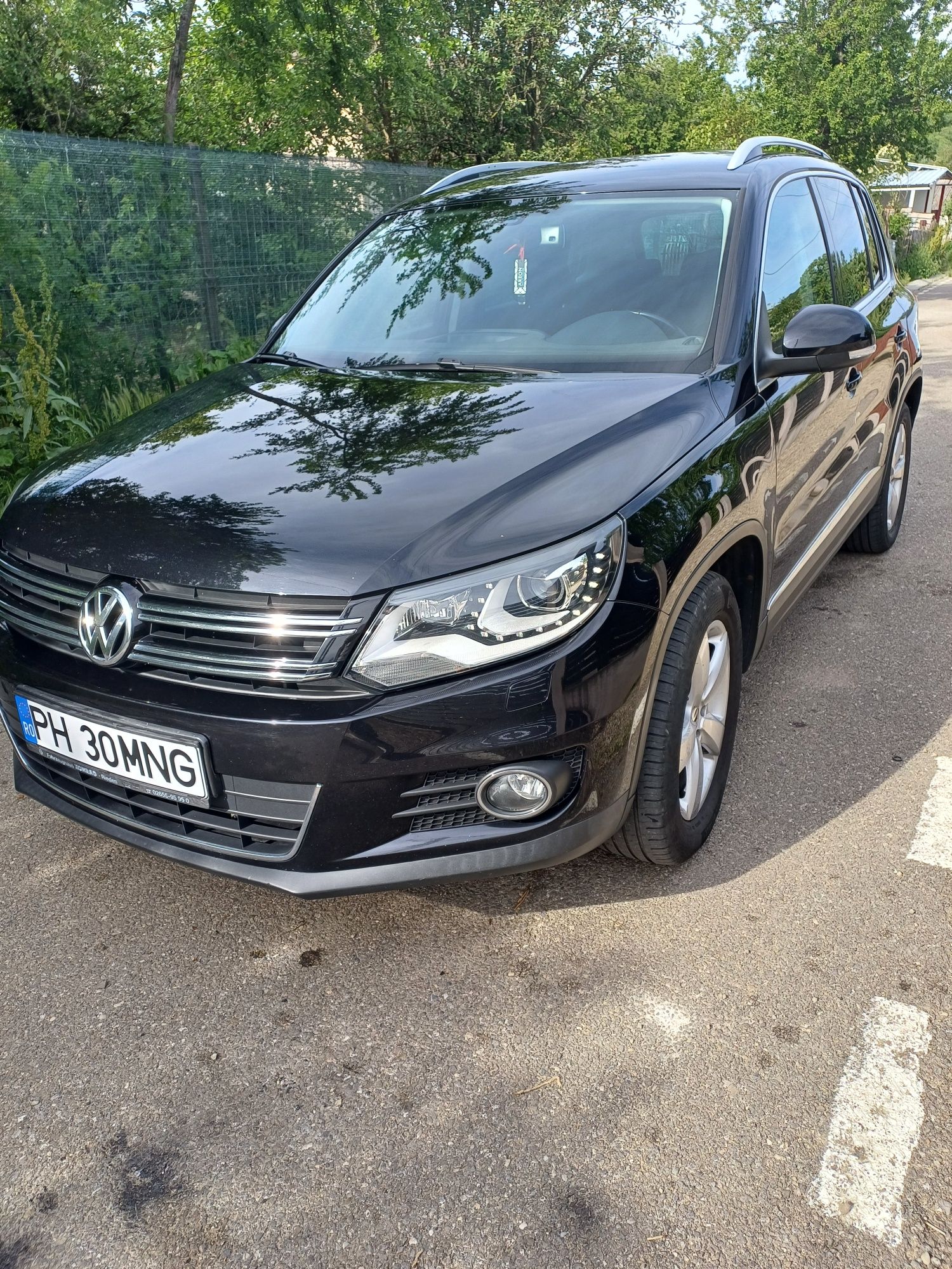 Vw tiguan 2.0/140hp/navi/xenon/carlig/4motion/11200 euro