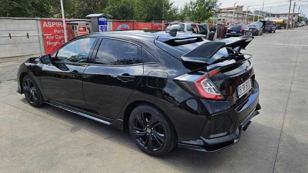 Honda Civic 1.0 i-VTEC Turbo Comfort Sport Line Model X