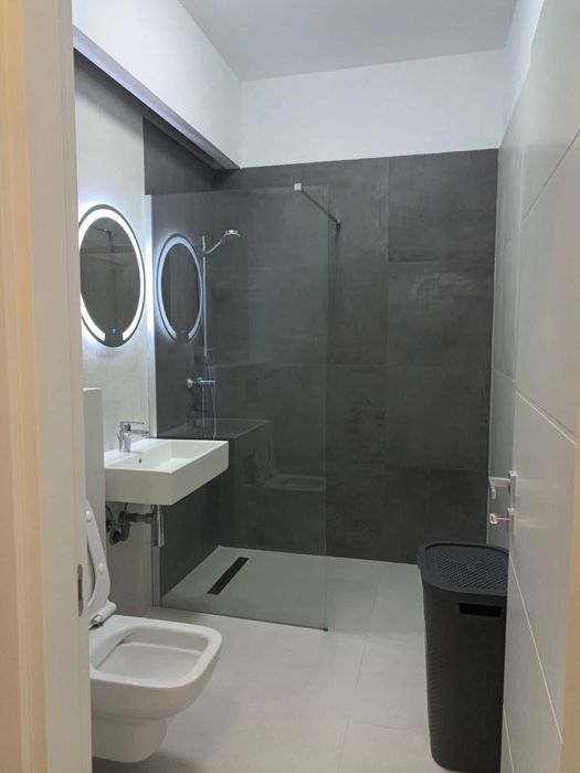 Inchiriez garsoniera pe Bulevard