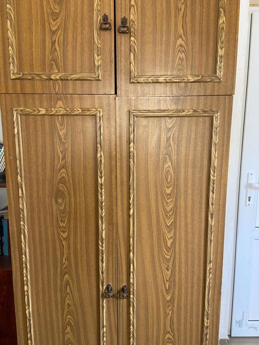 Шкафы для аптек