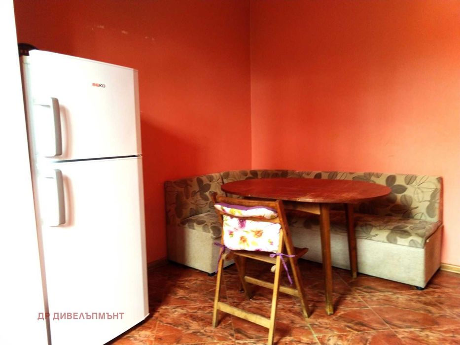 Дава се под наем Тристаен апартамент в София, Сухата река - 92 кв.м за 613.55 € - Снимка #2