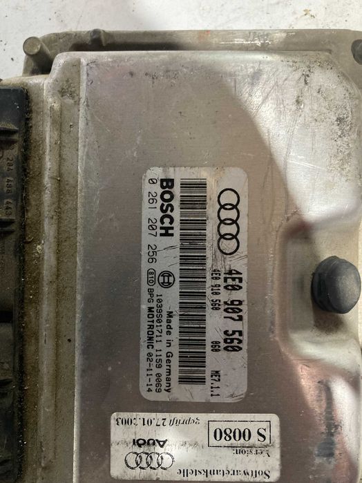 Компютър еку Ауди А8 4.2бензин 335кс ecu електронен блок двигател