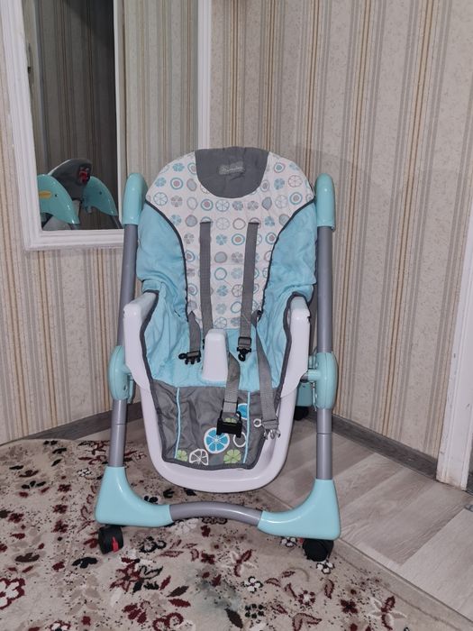 Детский обеденный стул