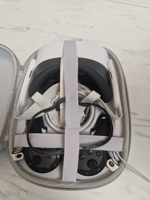 VR очила meta quest 3C