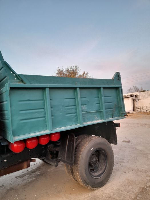 Зил самосвал кузуф сотилади