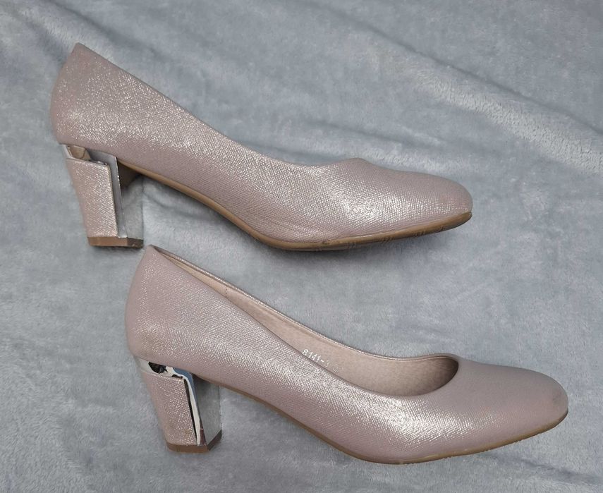 Pantofi roz cu toc patrat, 41