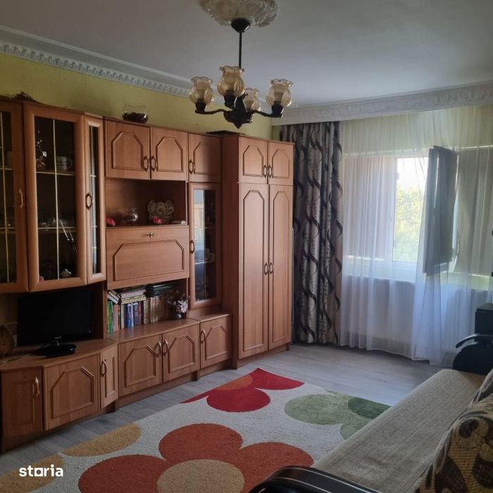 apartament de vanzare cu 2 camere