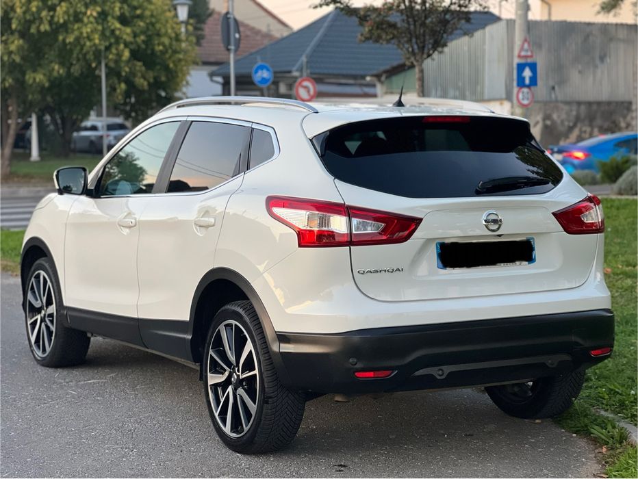 Nissan Qashqai TEKNA 1.6 DCI 130 CP 4x4