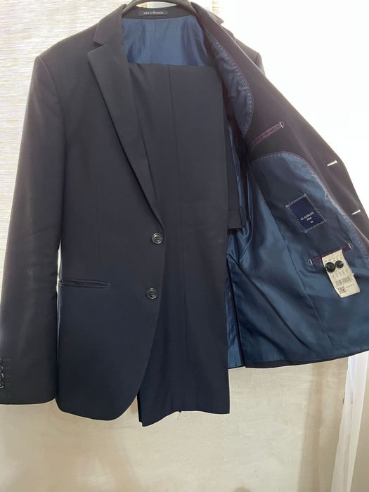 Школьные вещи и др.на мальчика 15 лет