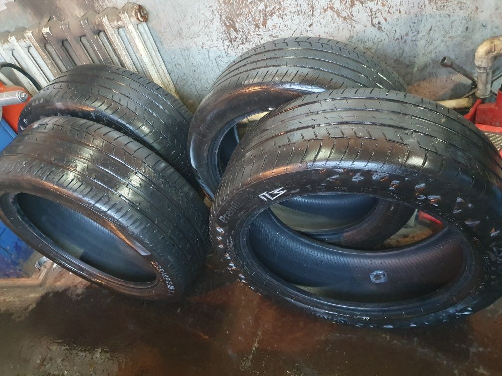 Продам летнюю резину Continental 235/45/R18