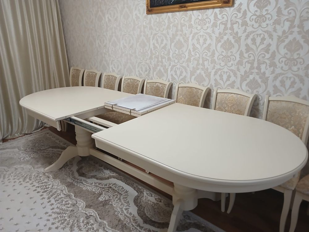 Продам стол в отличном состоянии