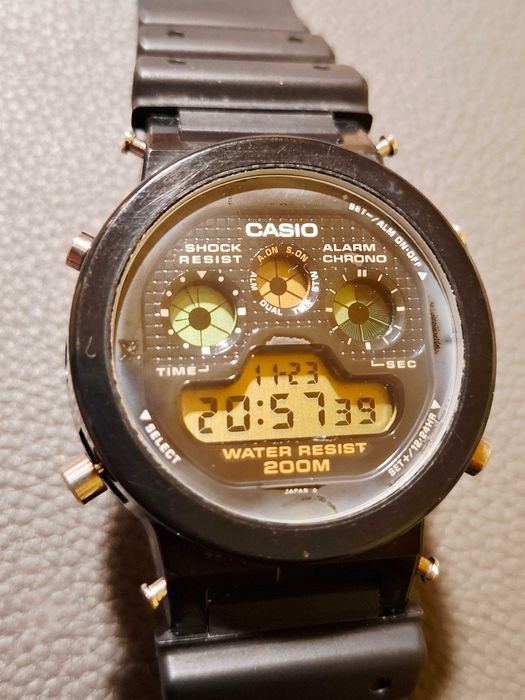 Vintage Casio DW-5900 mod 914 Japan chrono