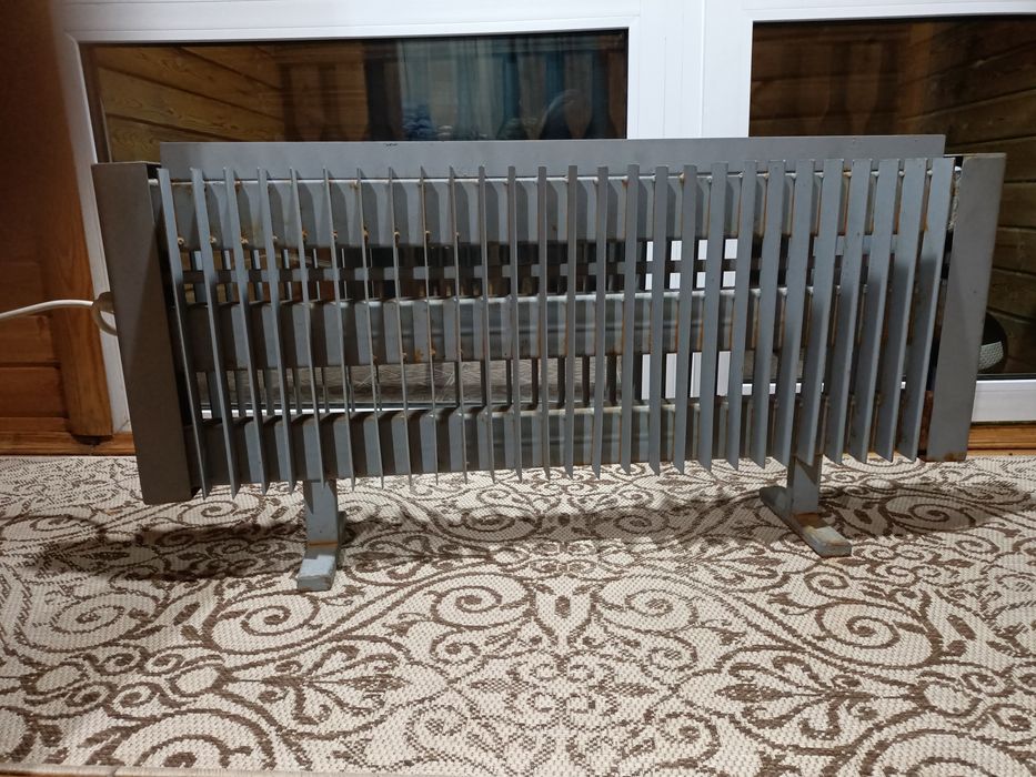 Продам парокапельный электрический обогреватель