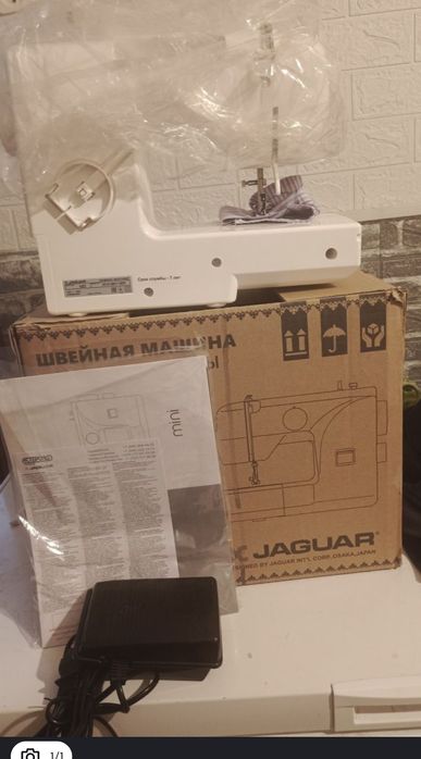 Швейная машина Jaguar 60000