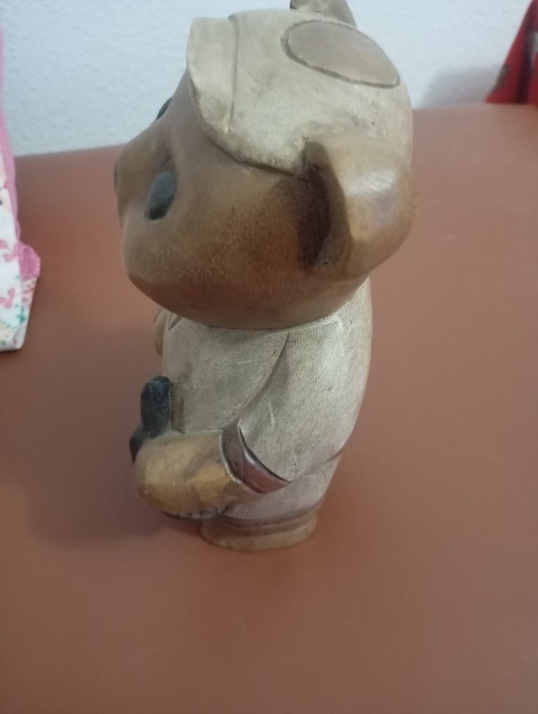De vânzare,urs mare din lemn masiv,prov.URSS.dim:Î=25cm×l=15cm