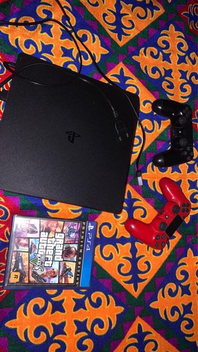 playstation4 , в идеальном состоянии!