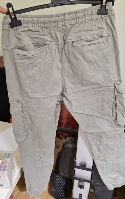 ZARA Карго панталони