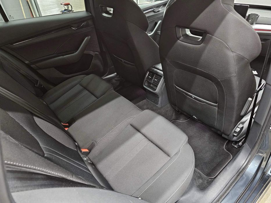 Шкода Октавия 2021