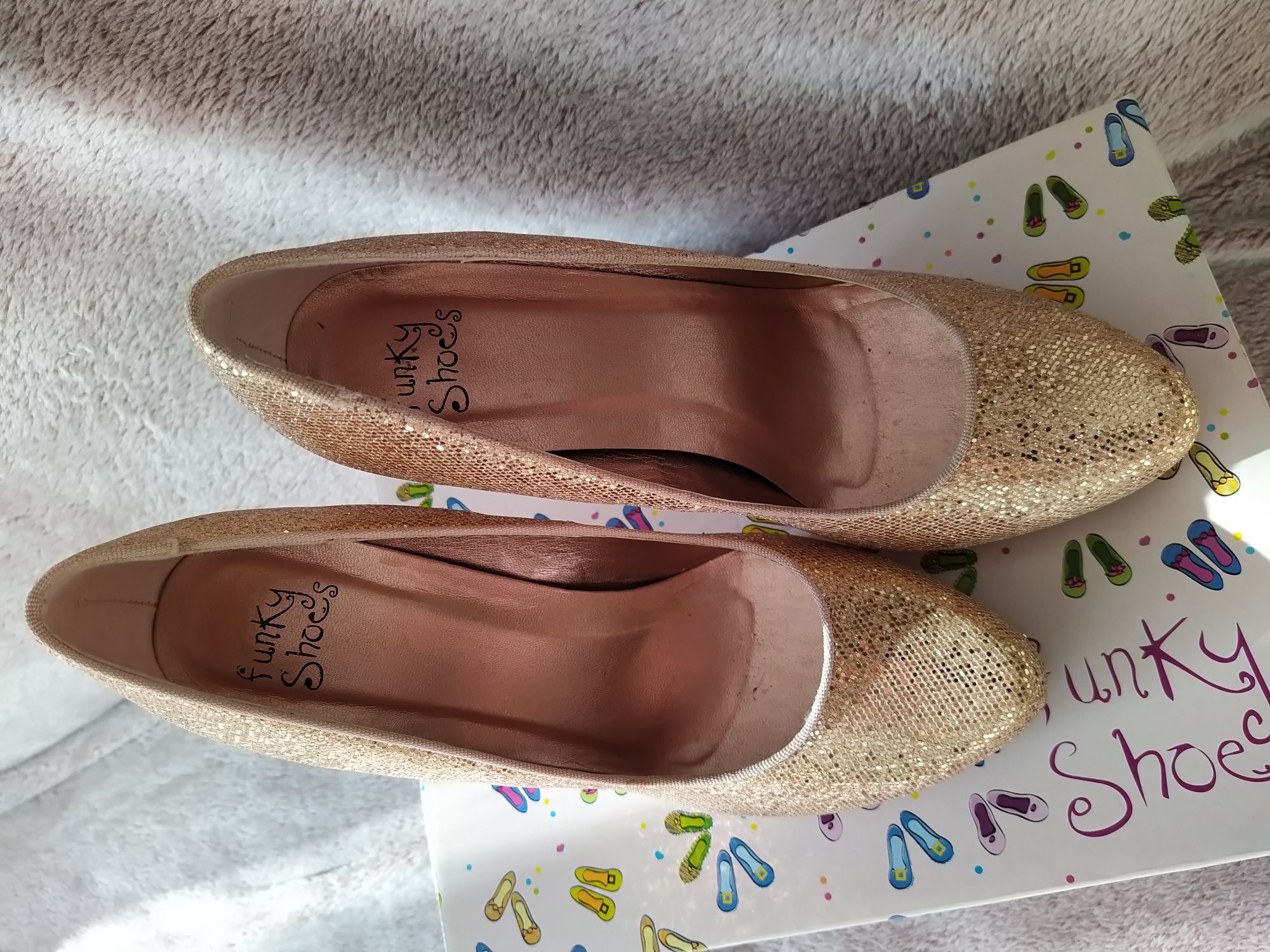 Pantofi cu toc Funky Shoes