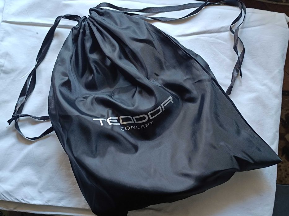 Абитуриентски костюм от модна къща “Теодор”