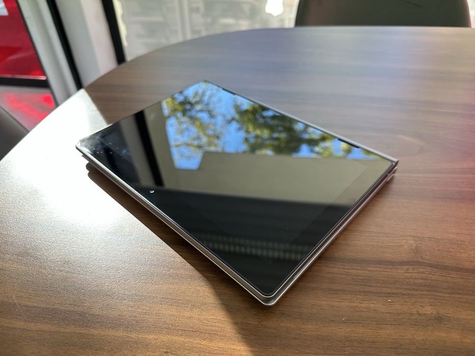 Лаптоп Lenovo D330