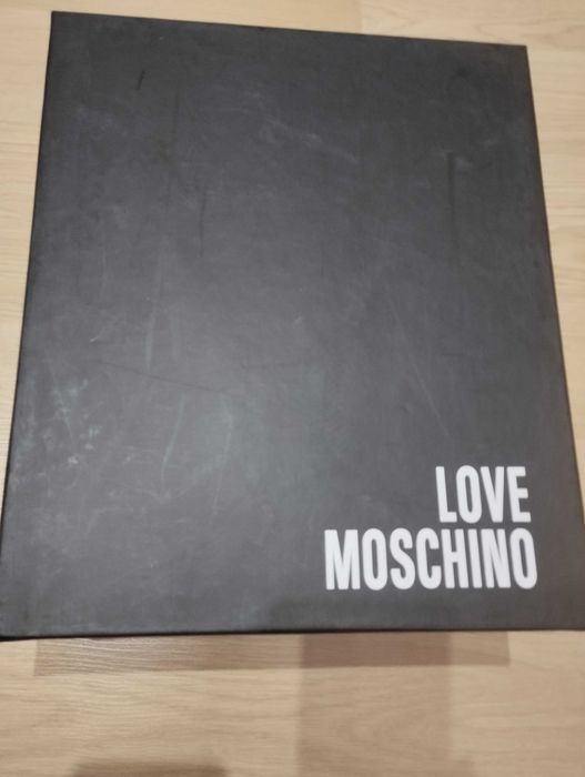 Дамски кецове MOSCHINO