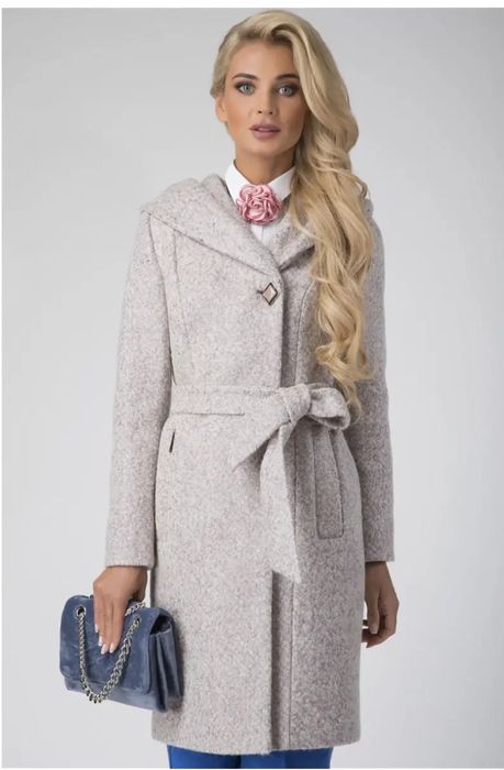 Продам пальто 50 размер, новое производства Белорусь