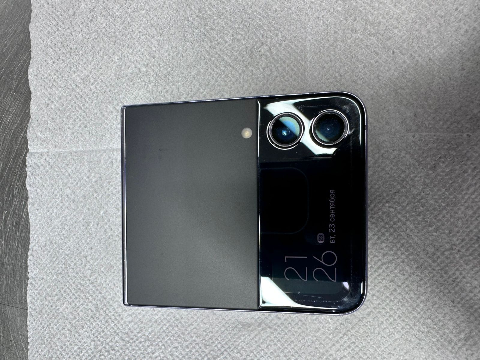Galaxy z flip 4  128
