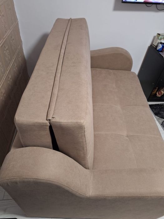 Vand canapea extensibila