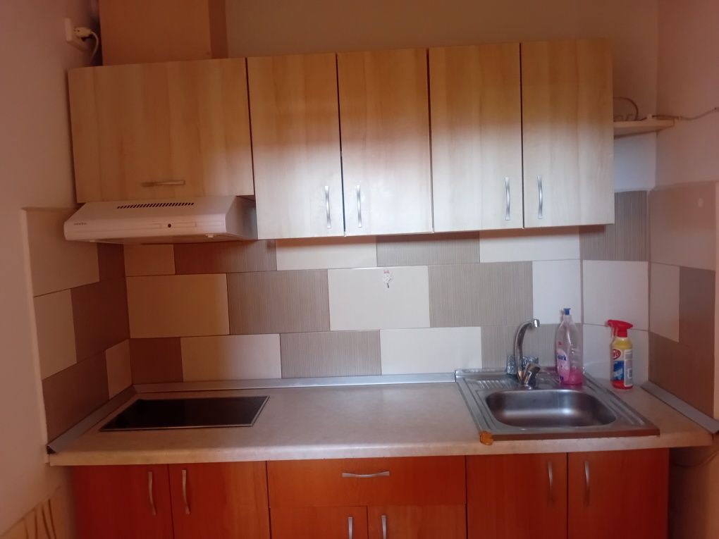 Închiriez garsoniera Ampoi 1