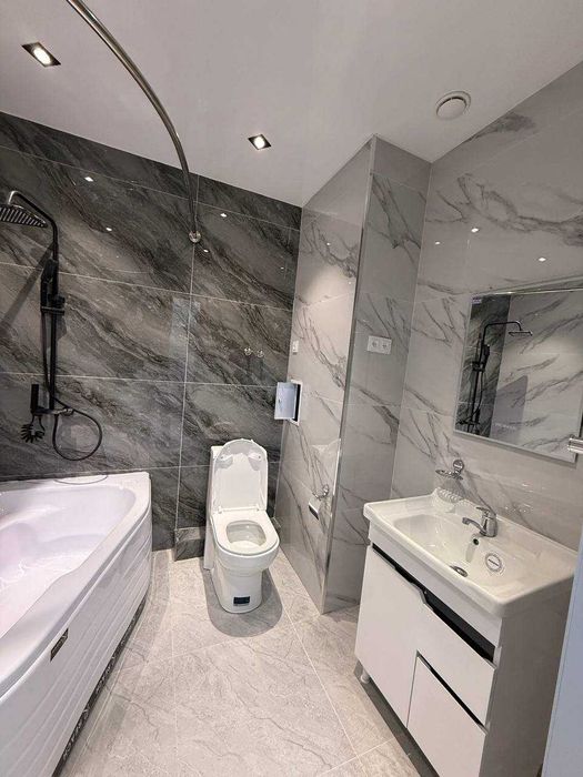 Самарканд шахрида 4 хона, 3-қаватда квартира сотилади