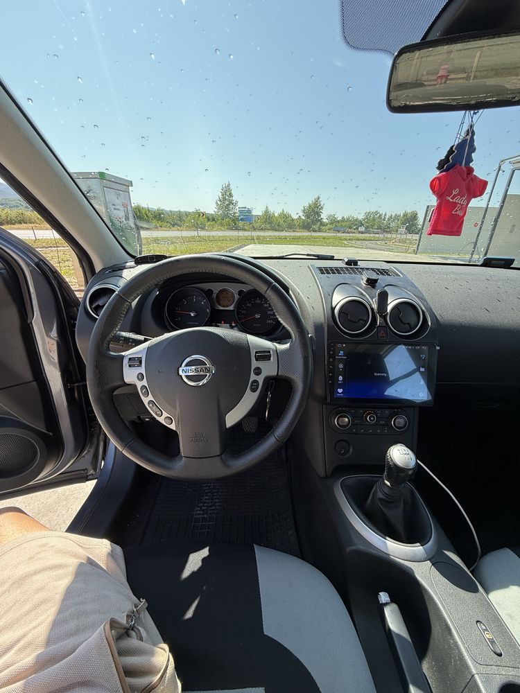Nissan qashqai 2.l 2008
