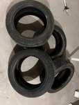GoodYear 215/55/17 Tracker 2 balon