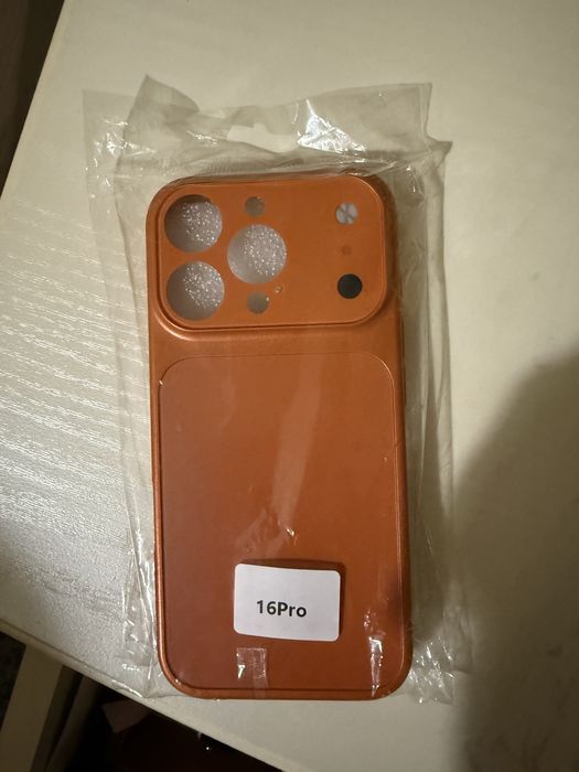Чехол для Айфон 16 pro. Новый