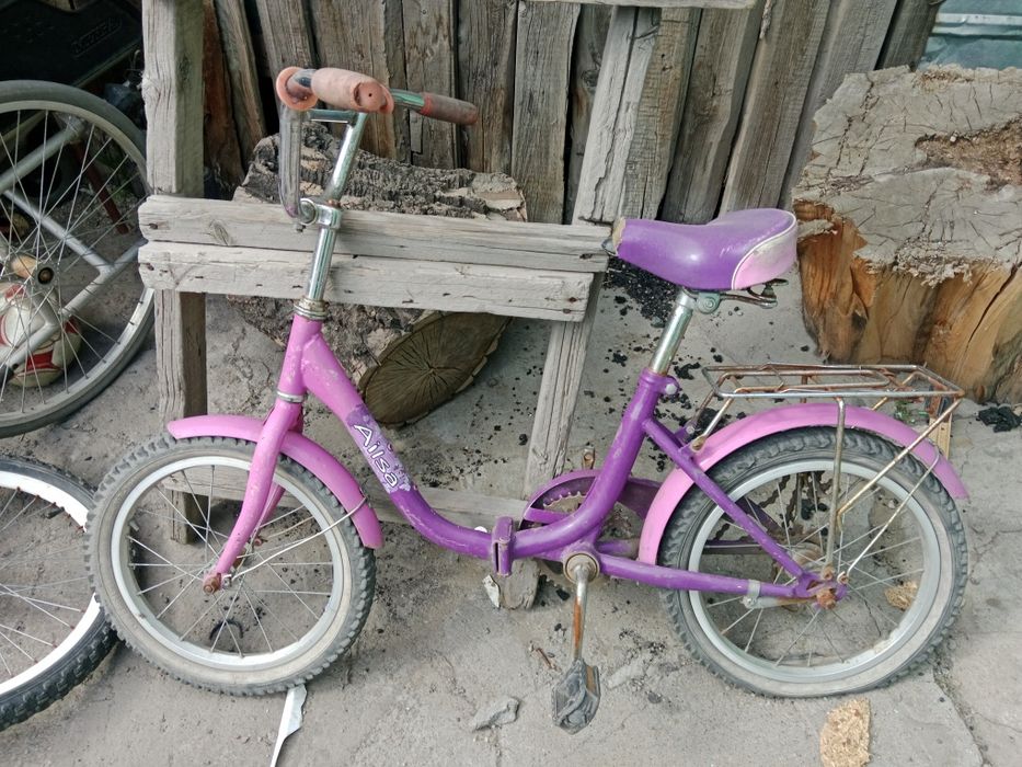 Велик  в хорошем состоянии.