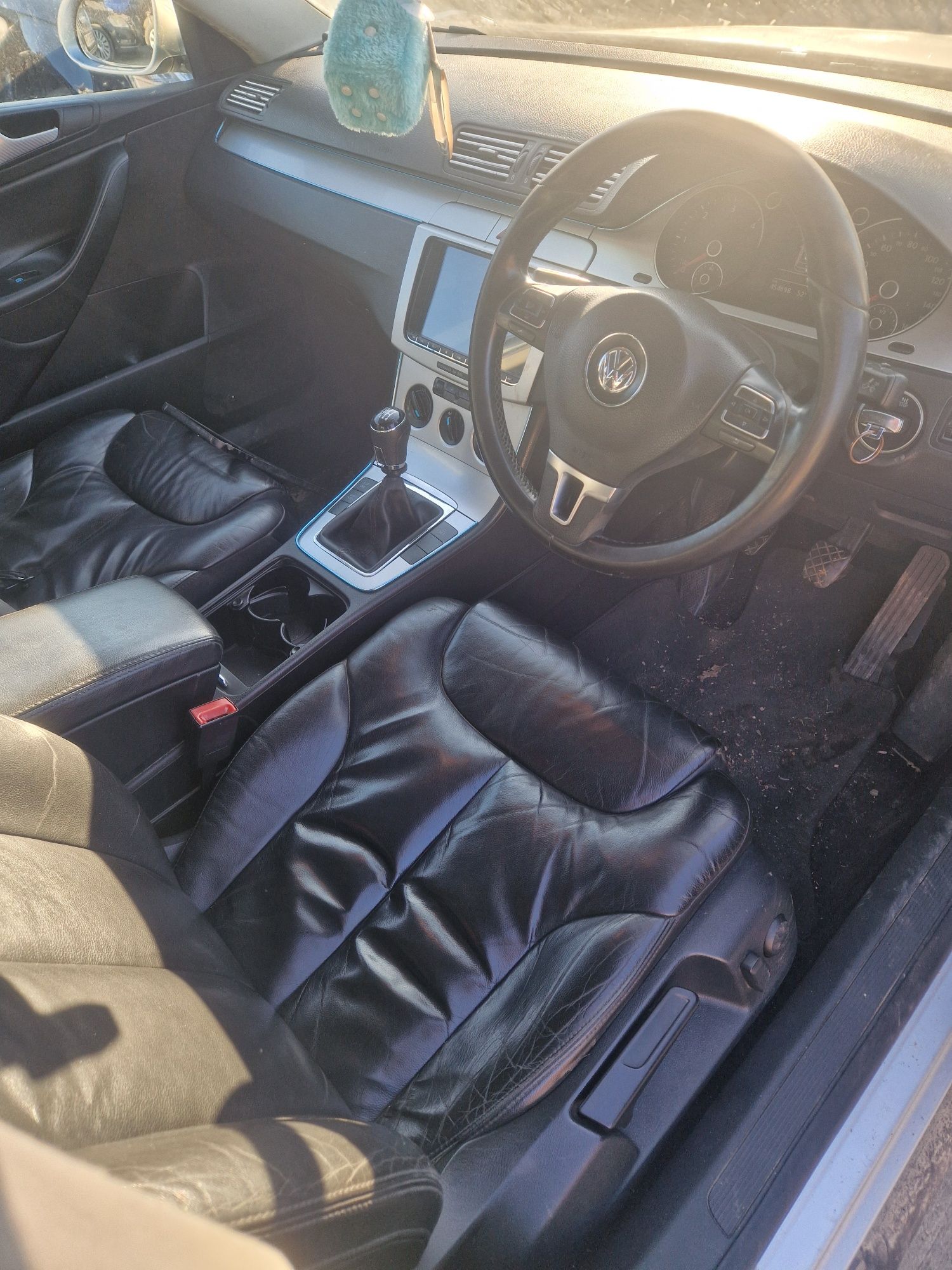 Piese vw passat 2.0 105 cai far capota bara portiera triple