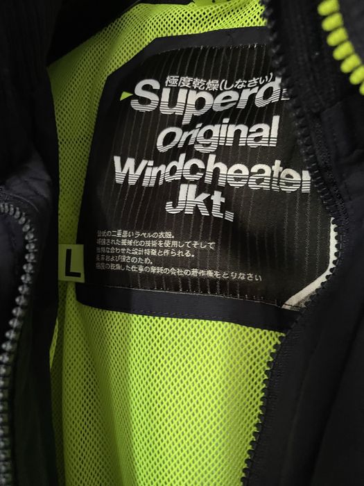 geaca de vant Superdry