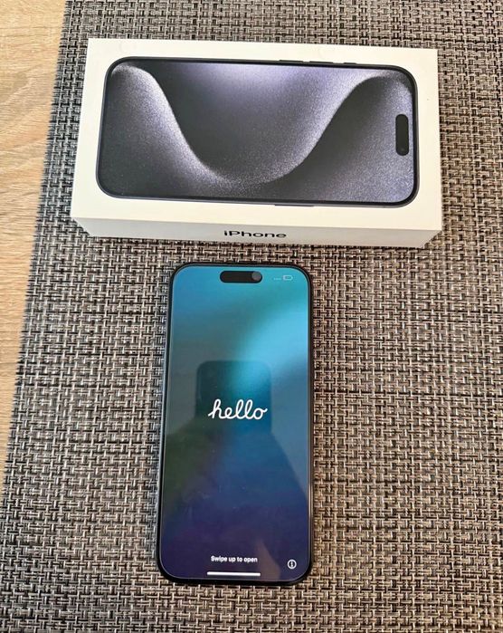 iPhone 15 pro în garanție eMag