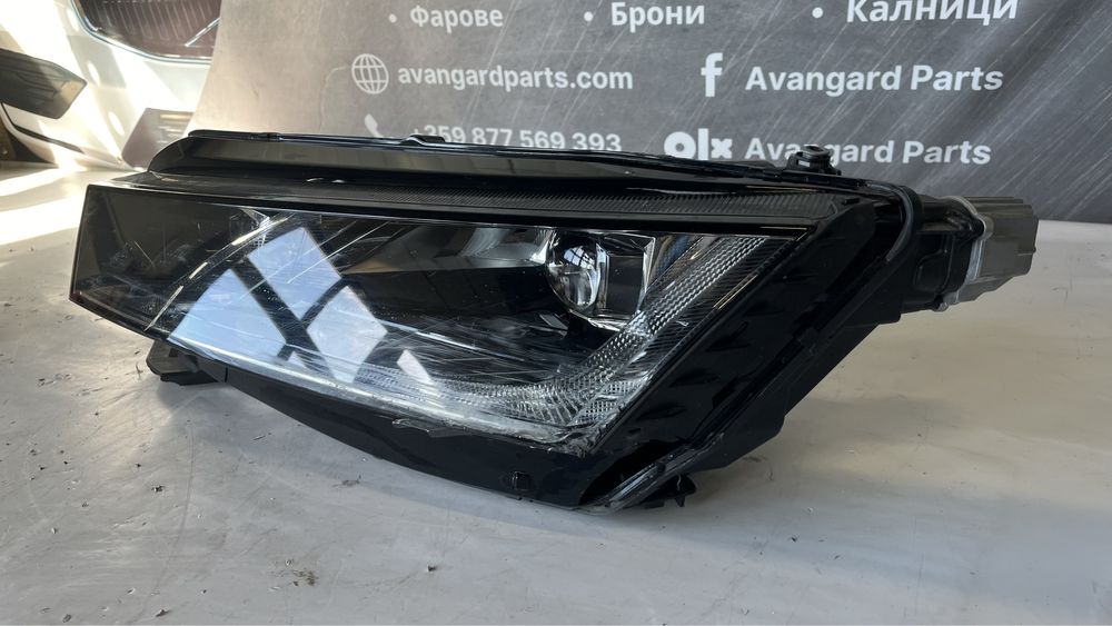 2 броя ляв и 1 десен фар Skoda Octavia 4 2019- Full LED