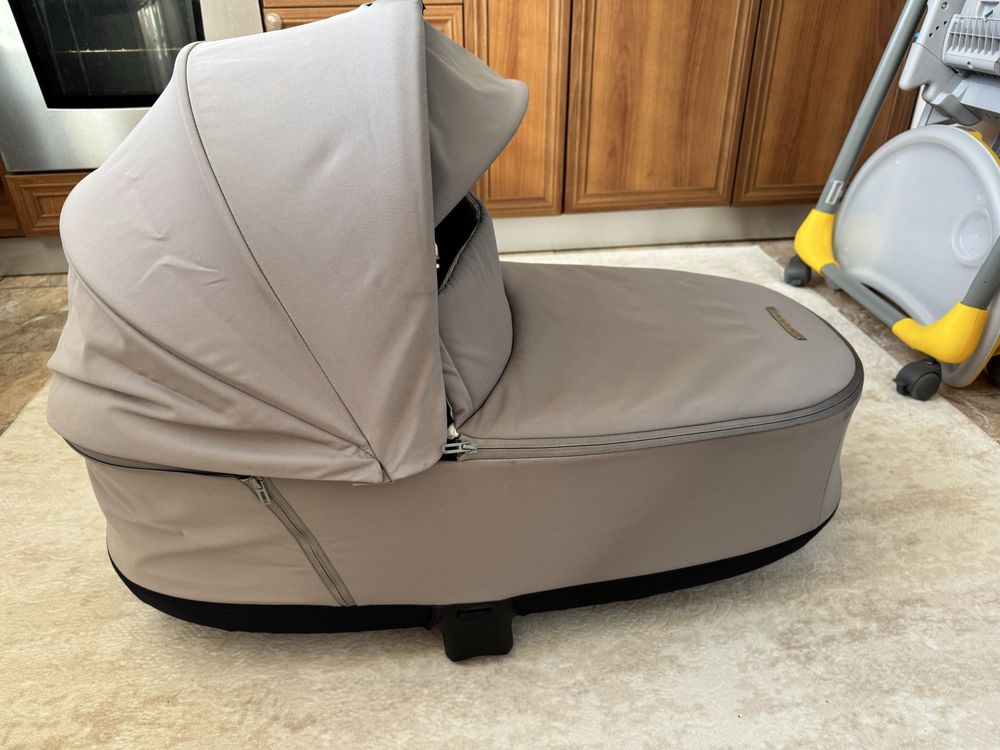 Cybex priam  кош за новородено до 6м./зимен кош