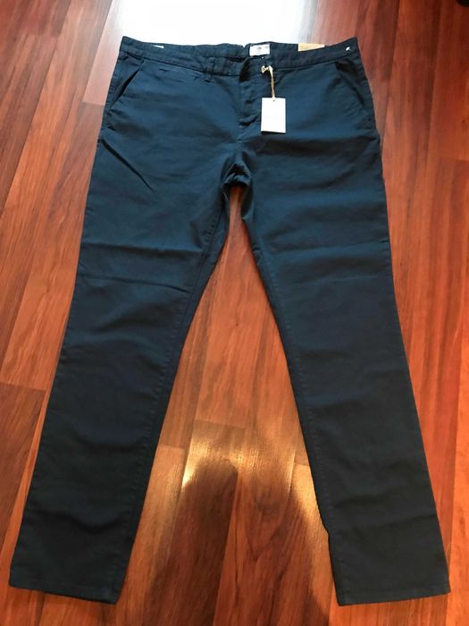 Pantaloni chinos barbati Timberland, slim fit, noi