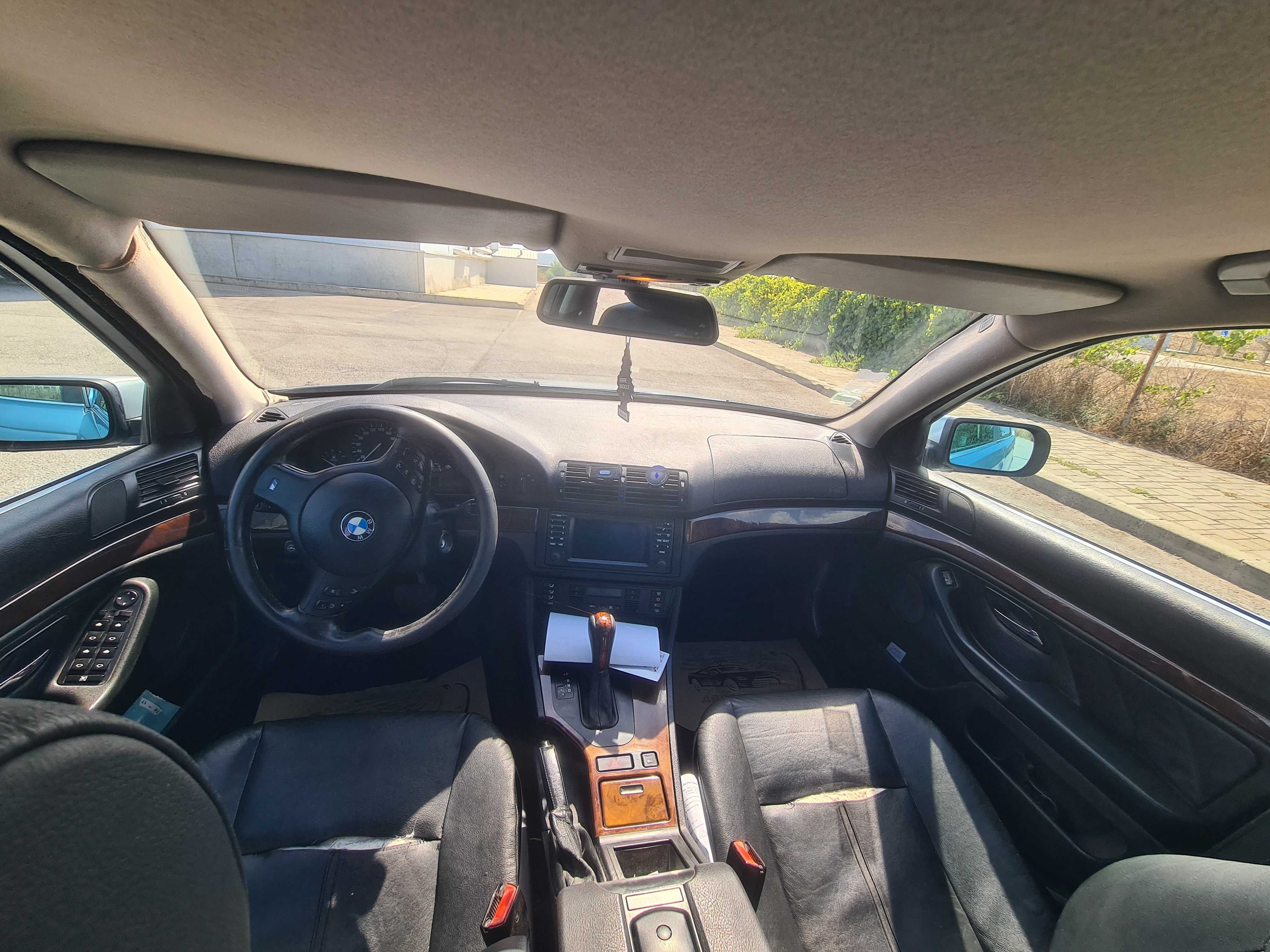 BMW 530DA 2002g.