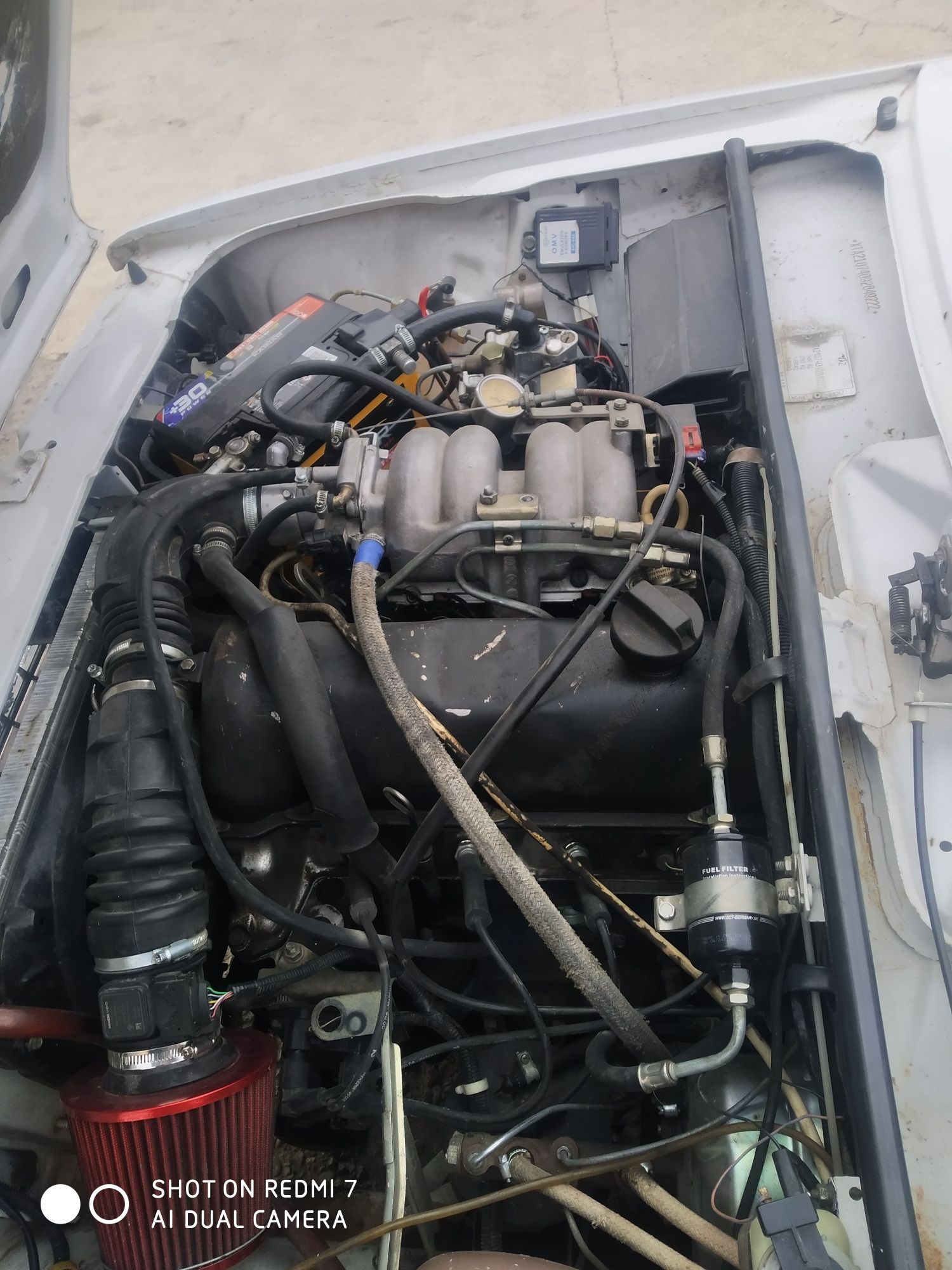 Vaz 2107 sotiladi 2700 $